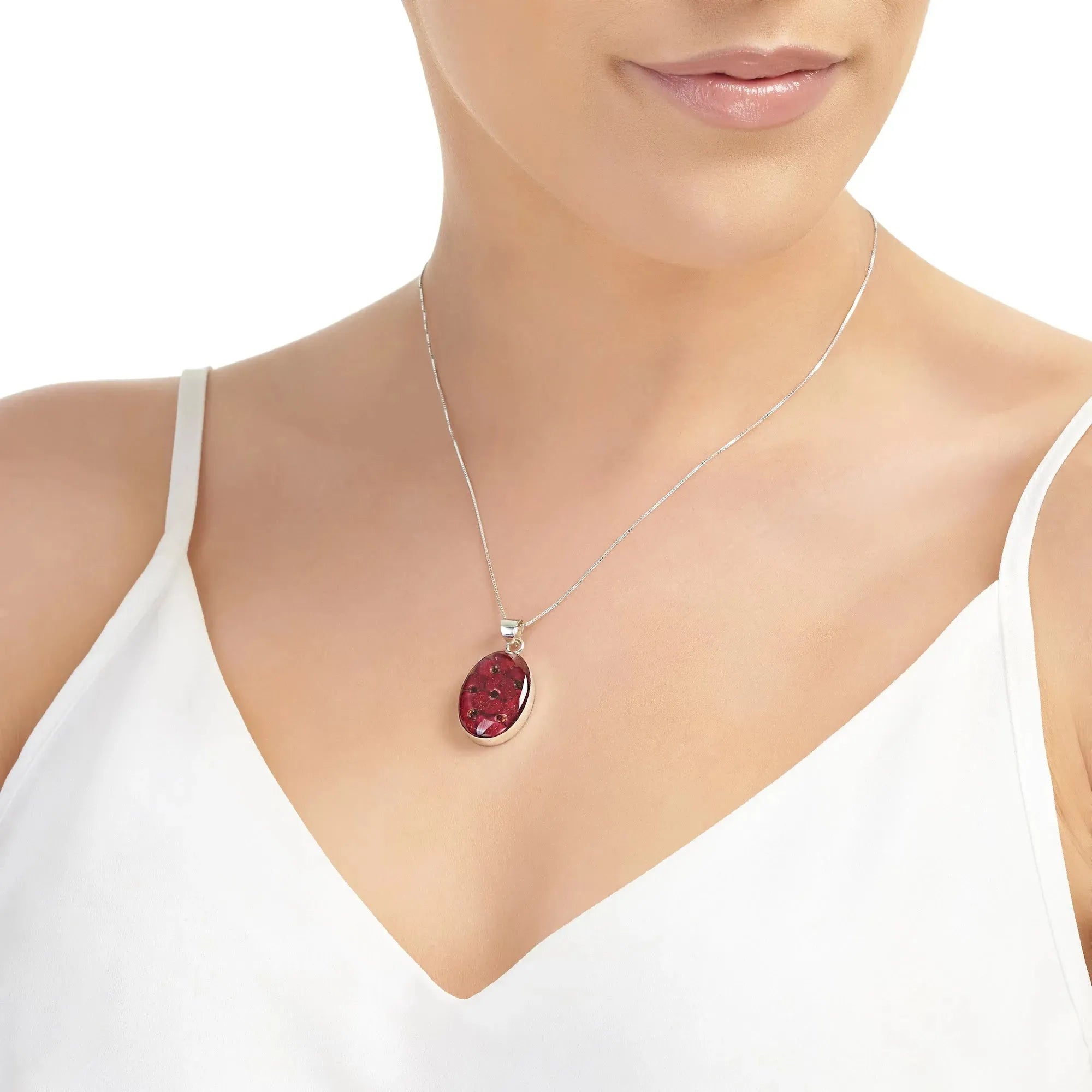 Collier coquelicot par Shrieking Violet® Pendentif ovale en argent sterling fait main avec de véritables fleurs d'Euphorbia milii